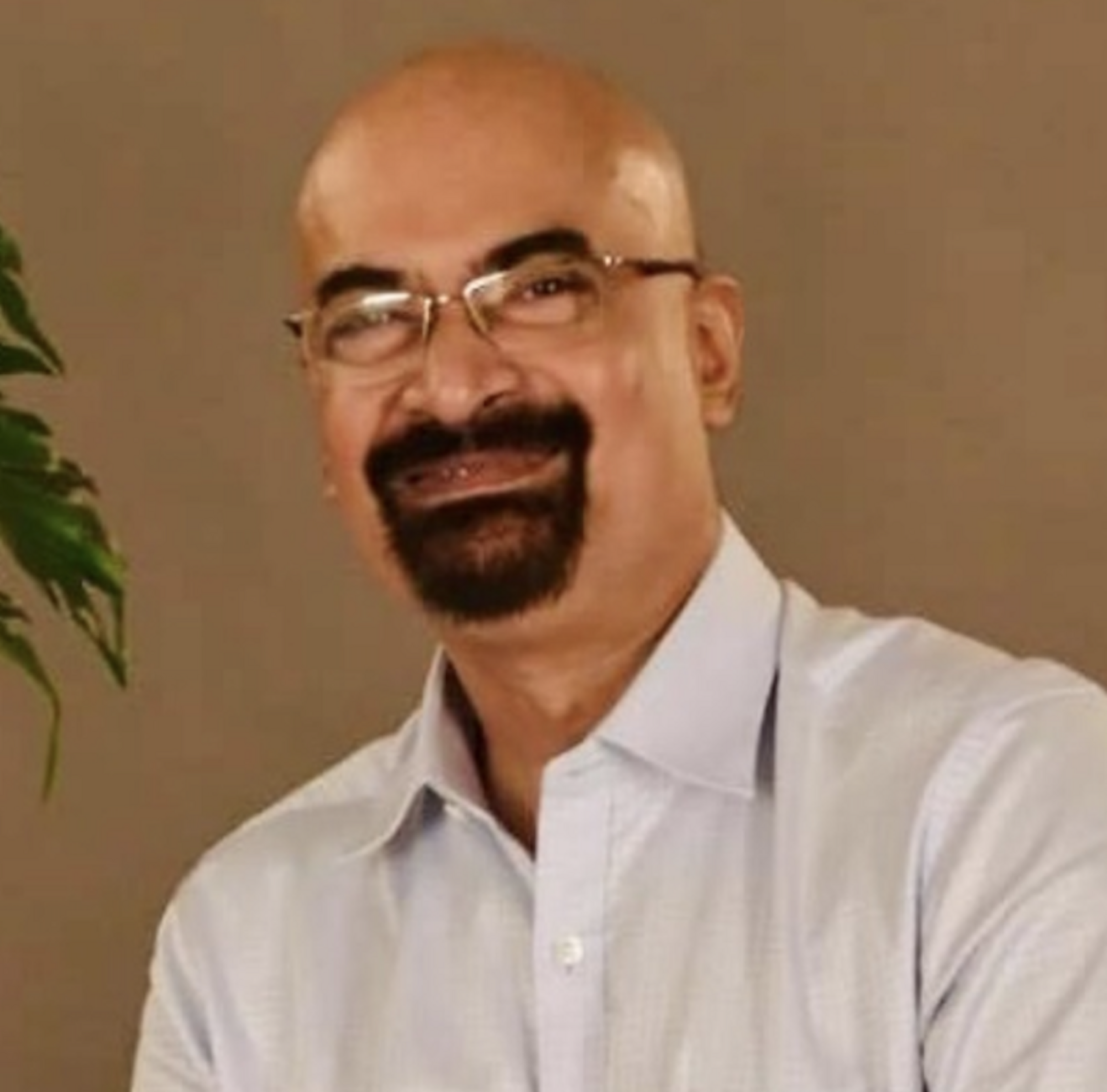 Two-way learning: The mutual benefits of reverse mentoring for financial advisors [Kallol Ghosh]