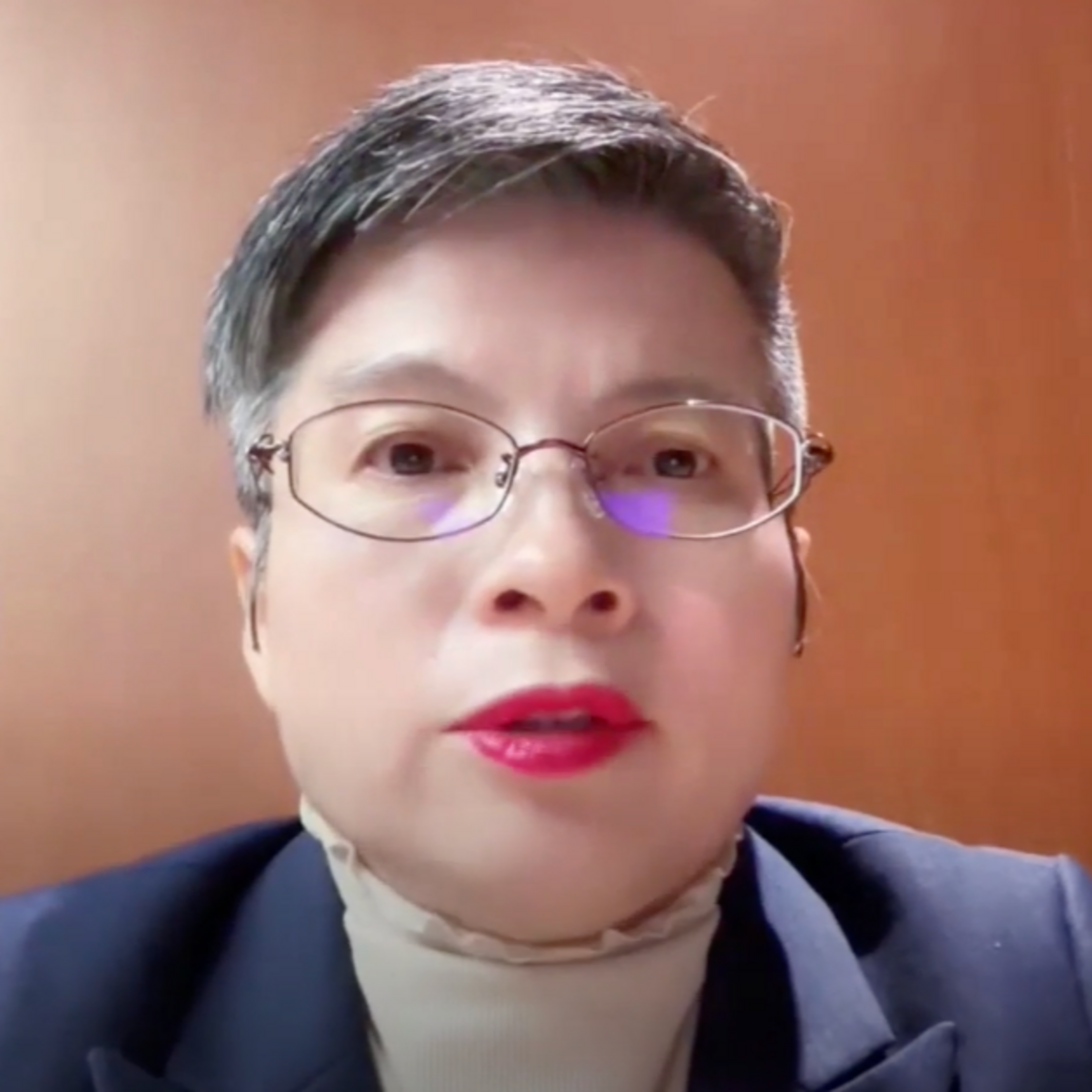 找理由创造与客户定期沟通的机会，掌握调整财务计划的关键点 [陶涛]