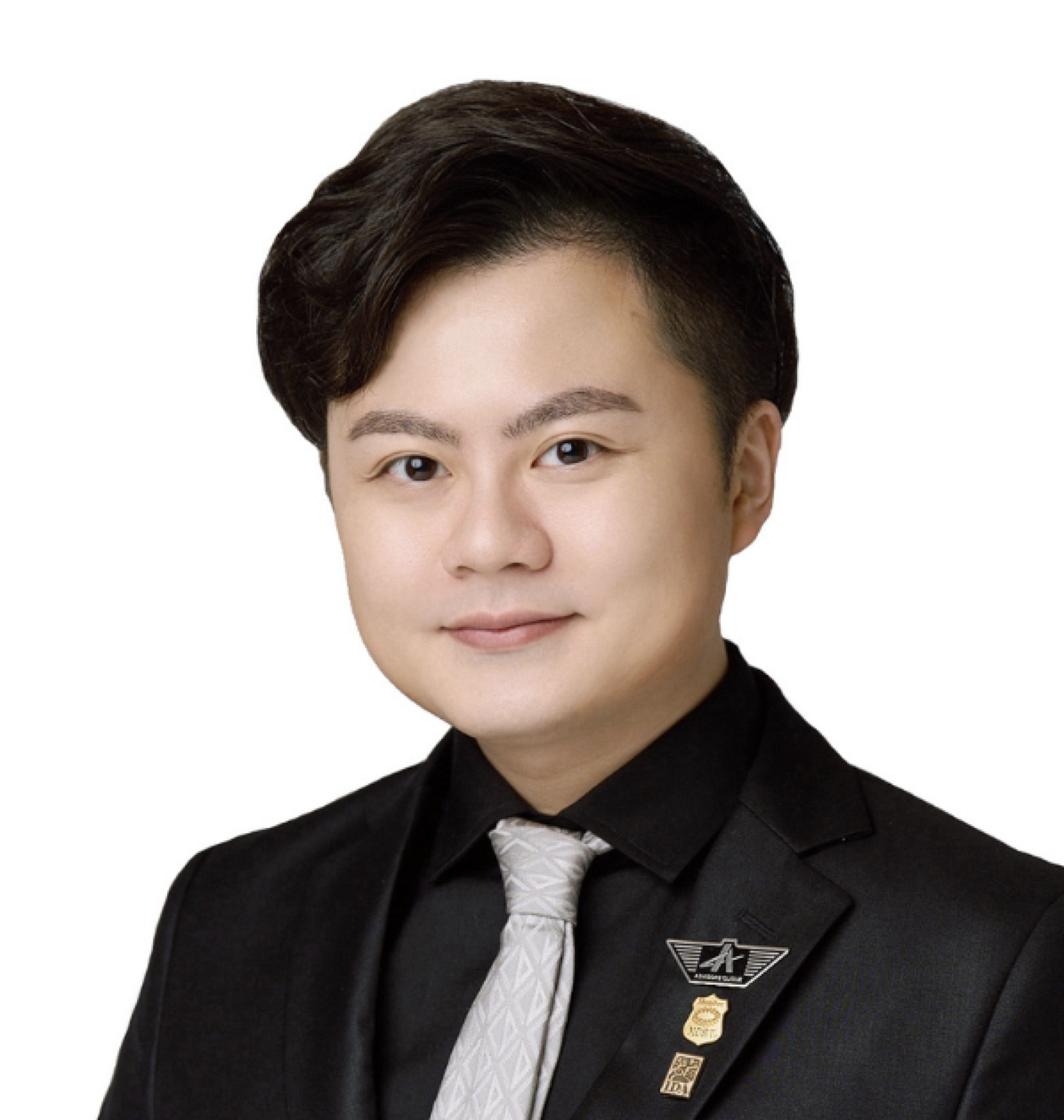 Building trust and long-term relationships with clients [Derek Tan]