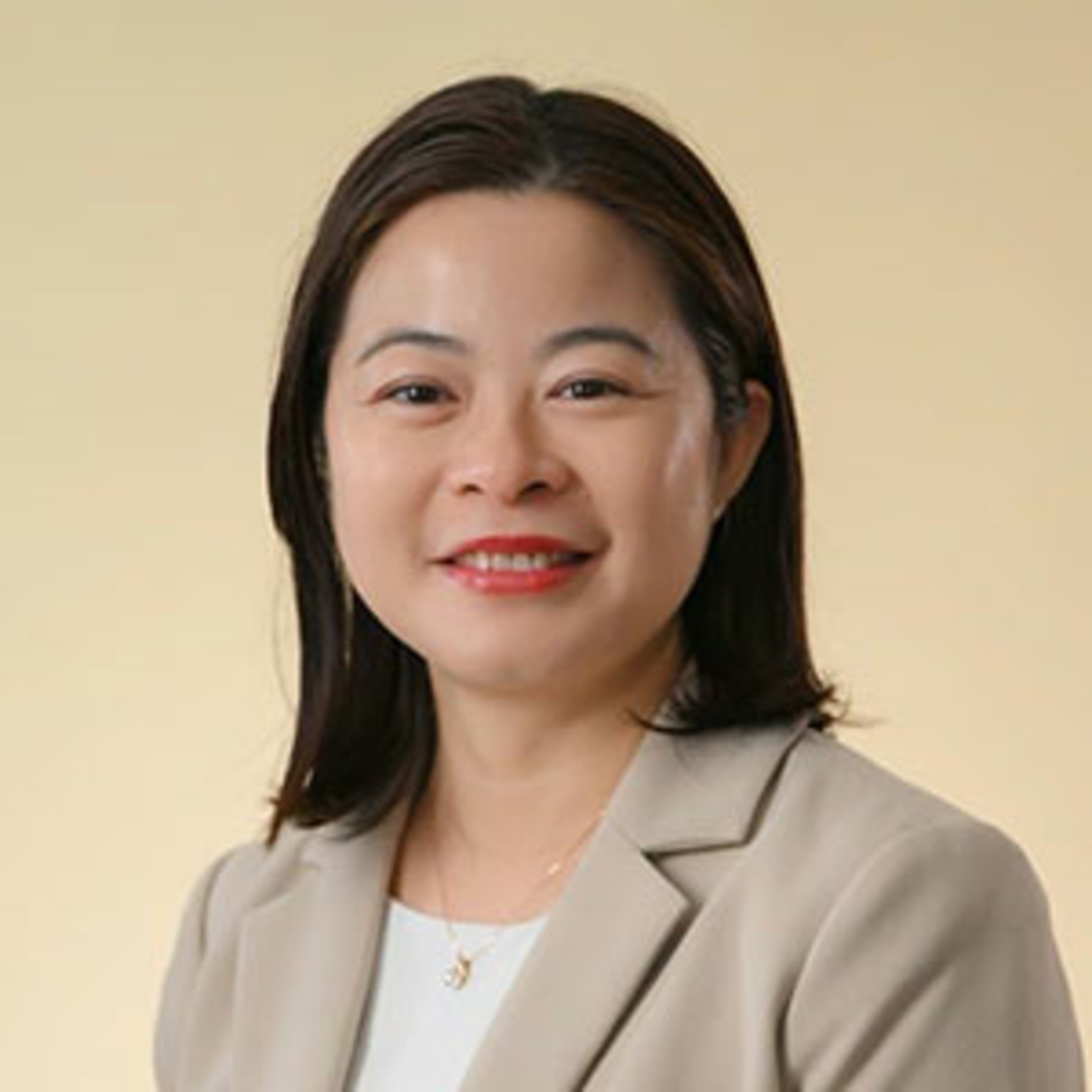 Julia Zeng