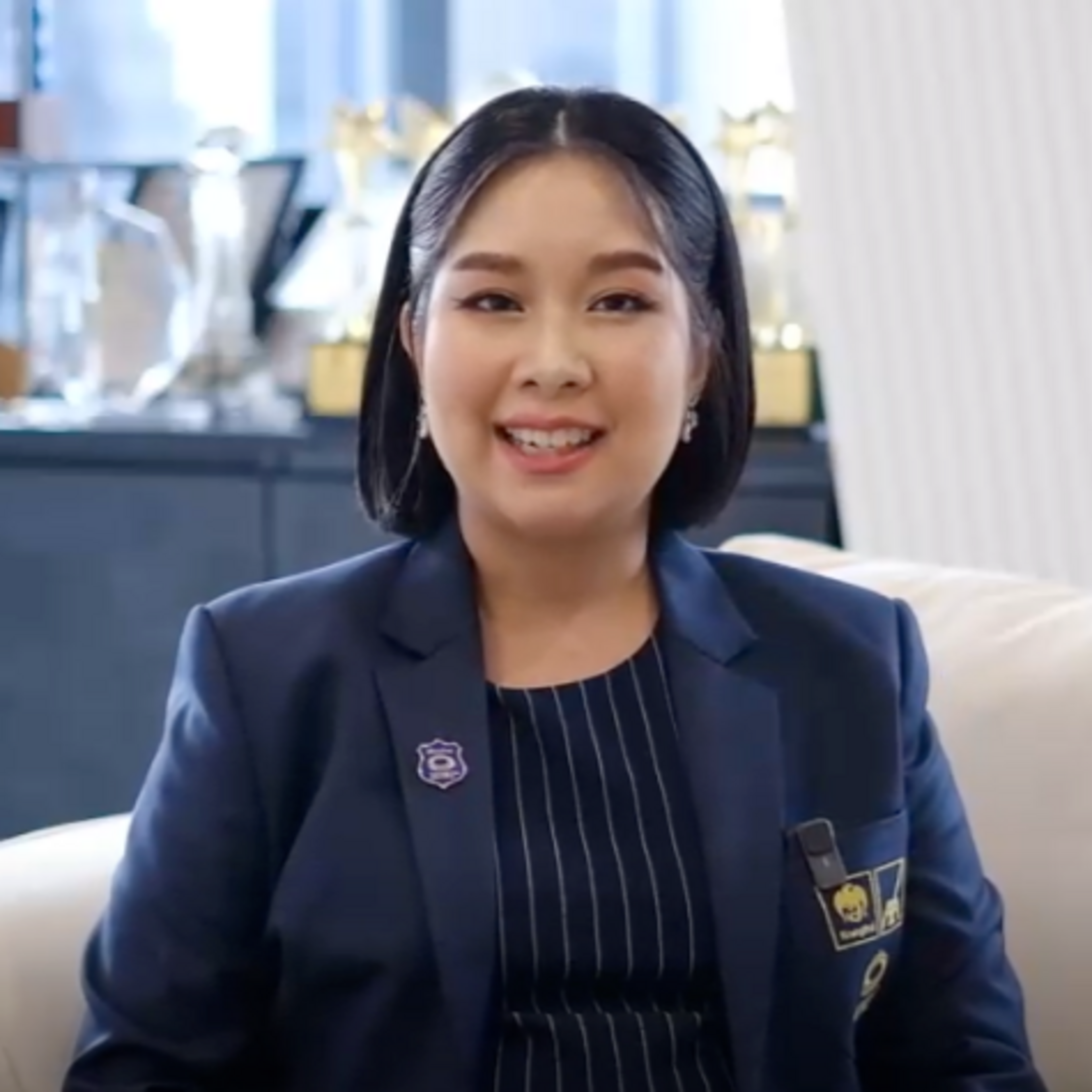 วิธีเรียนรู้จากประสบการณ์ของคุณในฐานะที่ปรึกษาทางการเงินในปี 2566: สิ่งที่ควรทิ้งไว้และสิ่งที่ต้องพกติดตัวไปด้วย [วริศา มณีธวัช ]