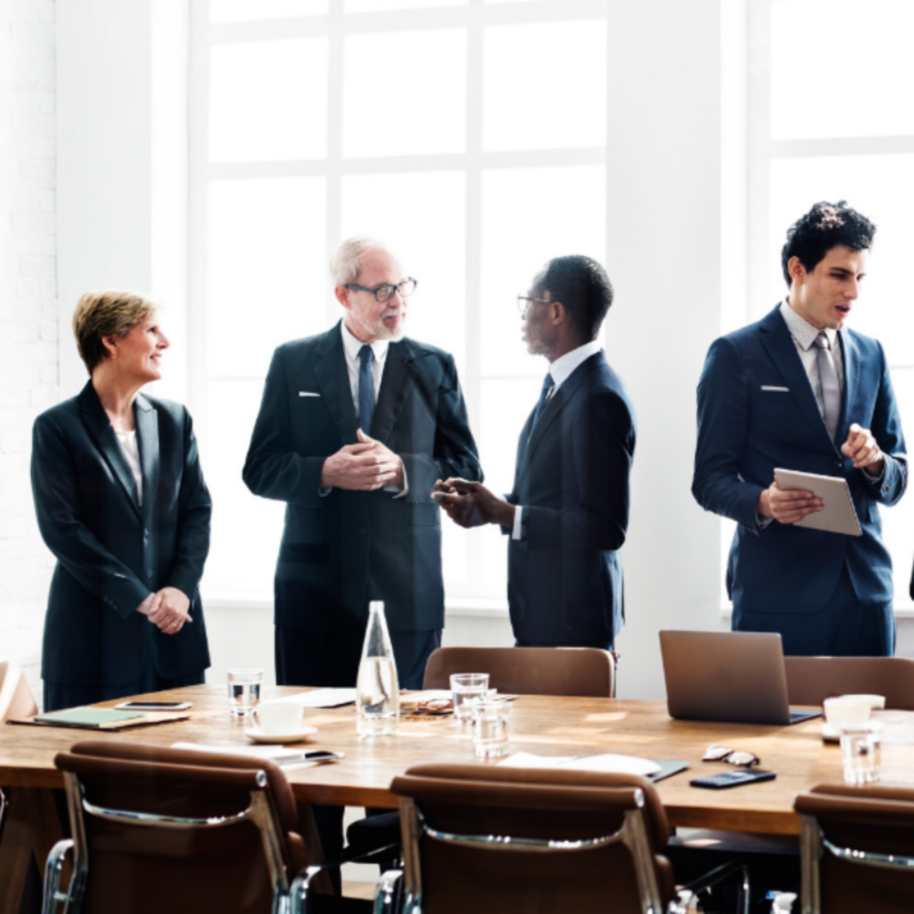 Người “dẫn đường” trong kỷ nguyên bất định