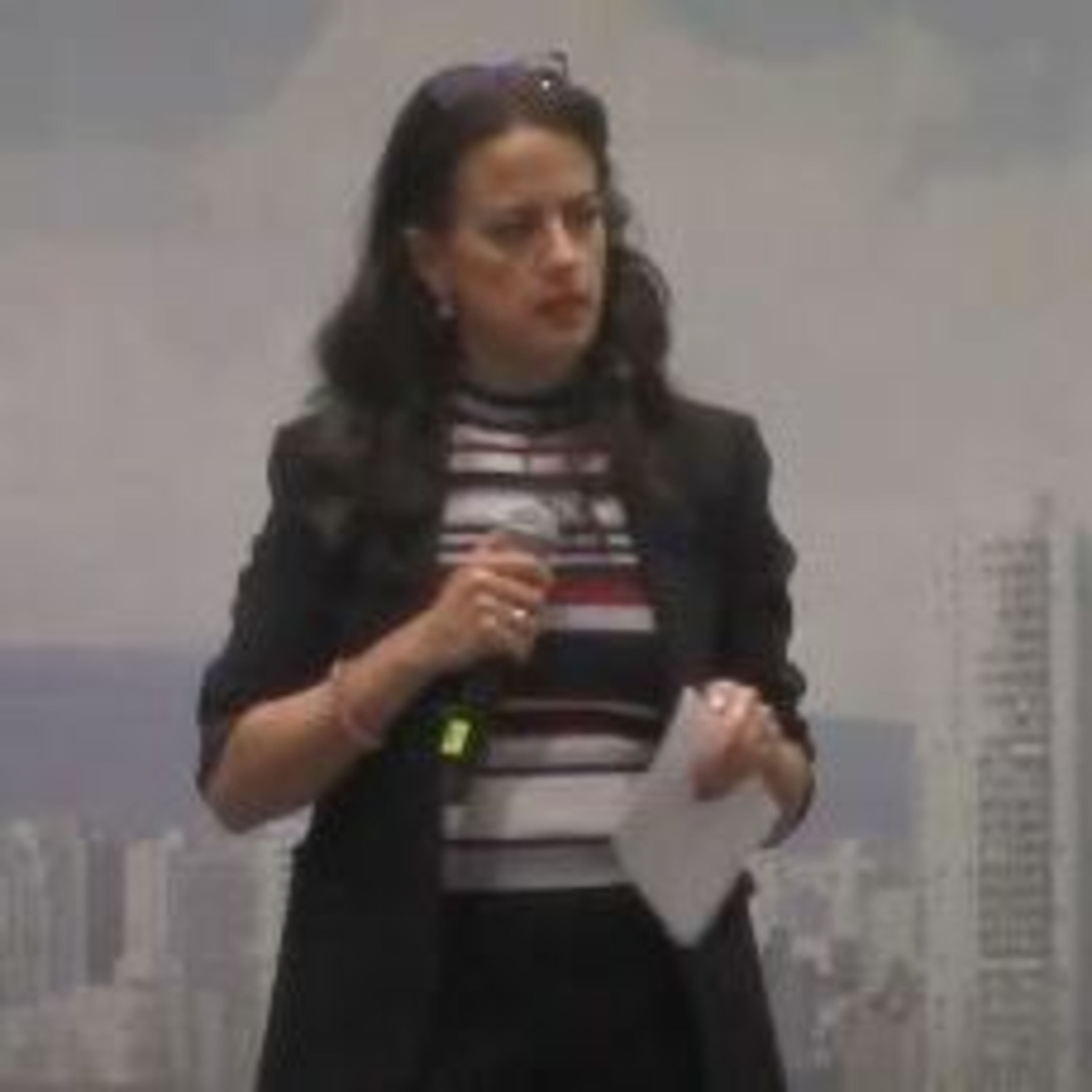 Cómo cobrar honorarios por un plan financiero hacen que crezcan tus ventas y tu conexión con tus clientes image