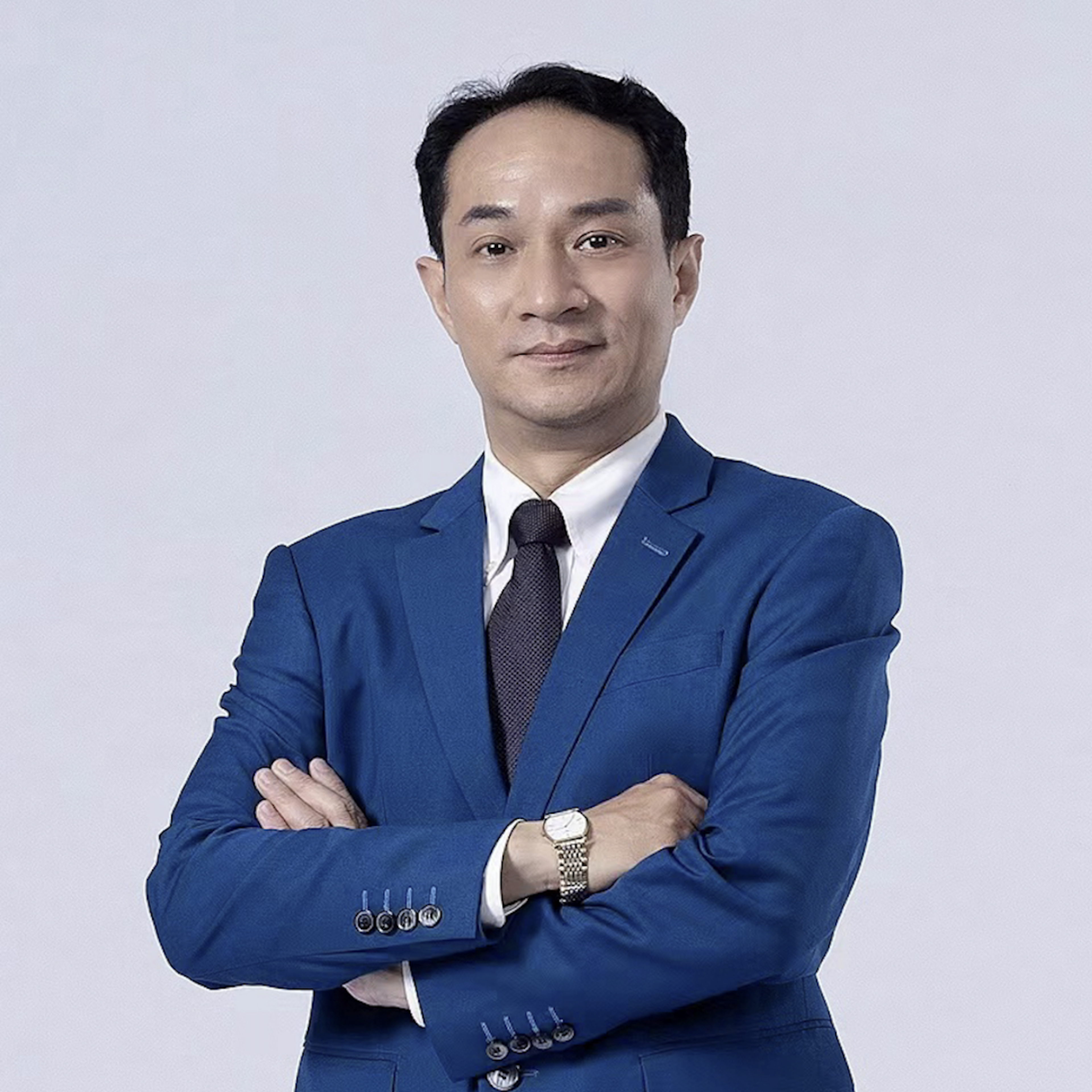 用爱好推动职业发展：何杰华先生的新时代客户洞察 [何杰华Jiehua He]