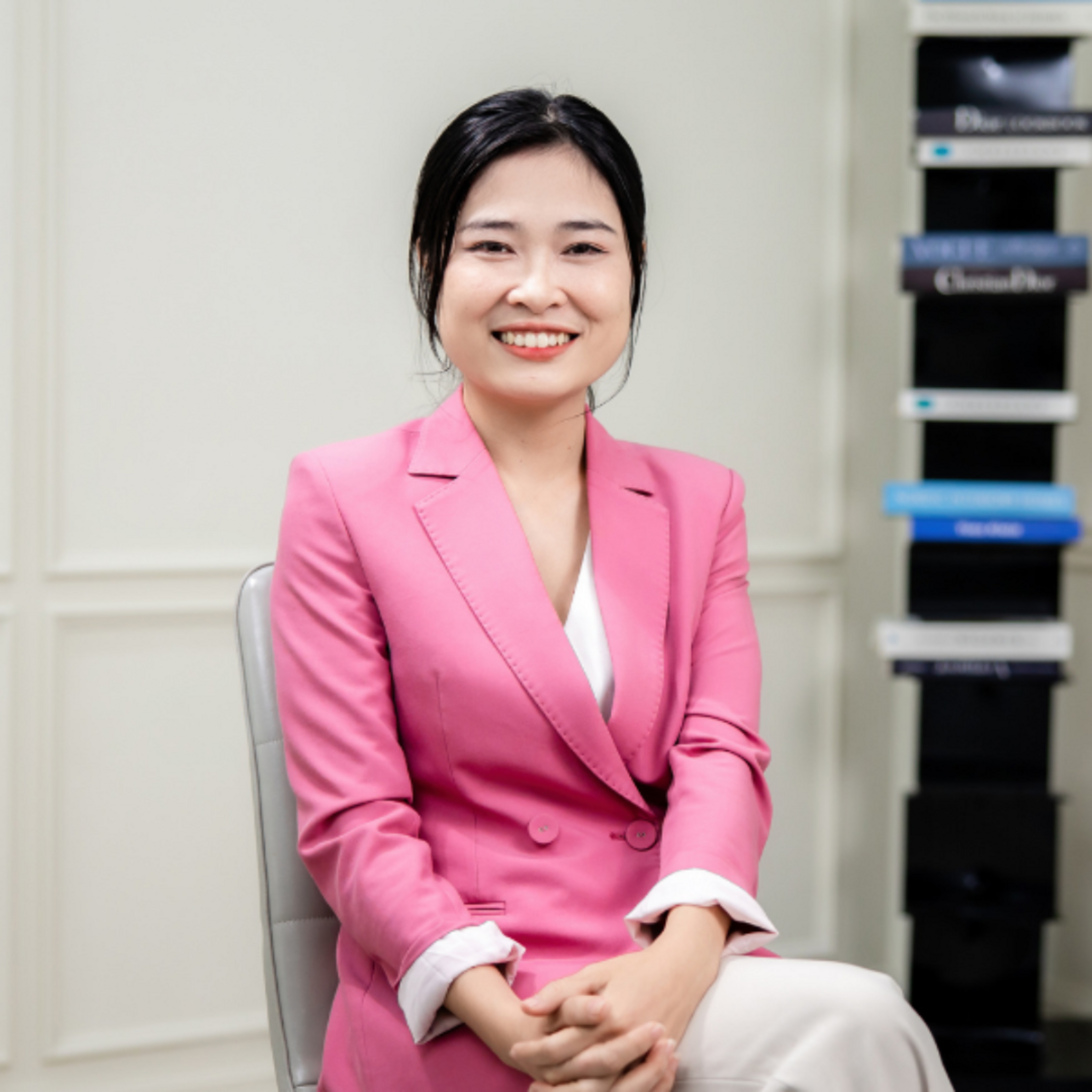 Hành trình nội tâm: Vượt qua những thách thức về cảm xúc trong nghề bảo hiểm [Nguyễn Nữ Ái Thư]  