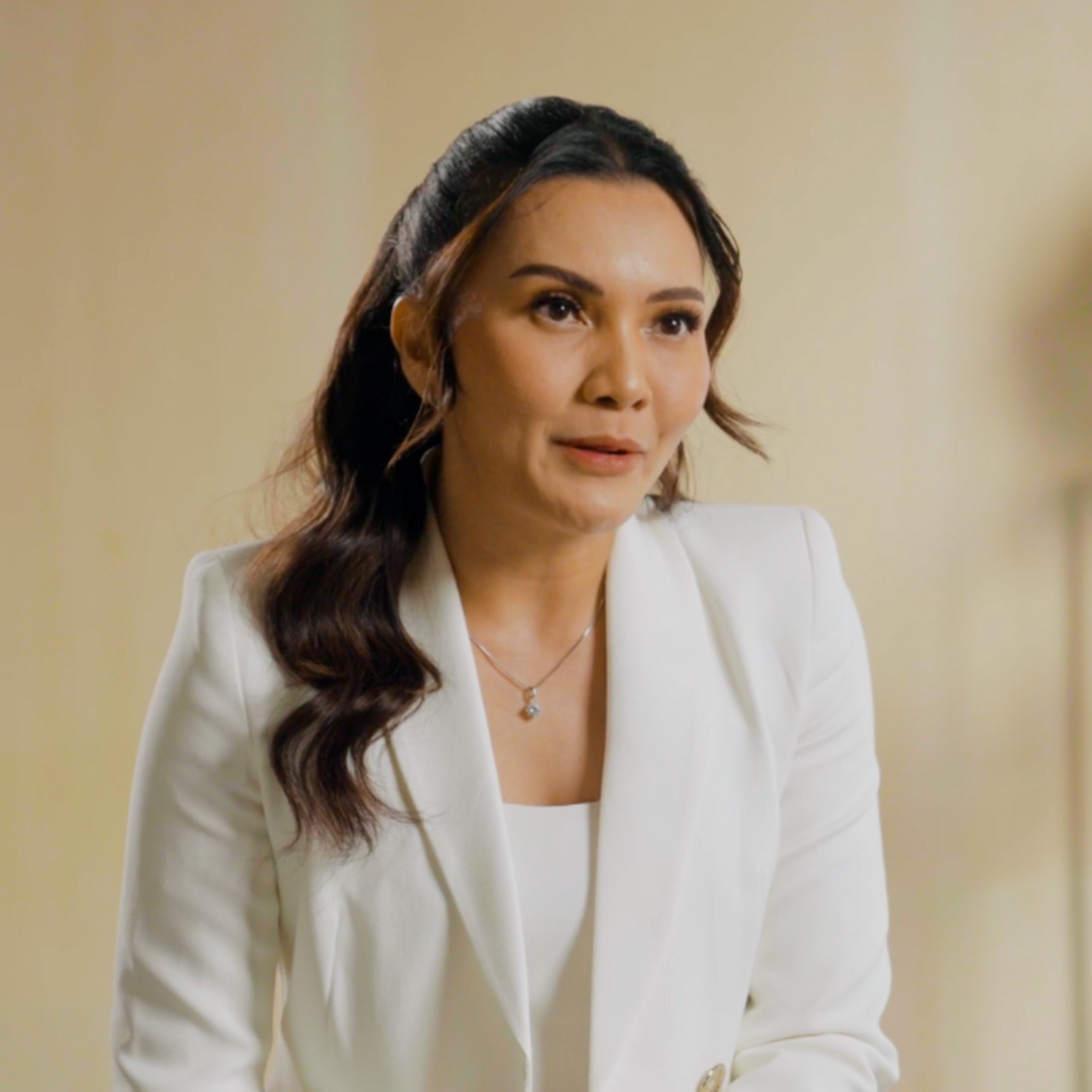 Dari MC ke penasihat keuangan: Berani pindah profesi demi memberi rasa aman secara finansial seumur hidup kepada nasabah [Sophia Tobing]