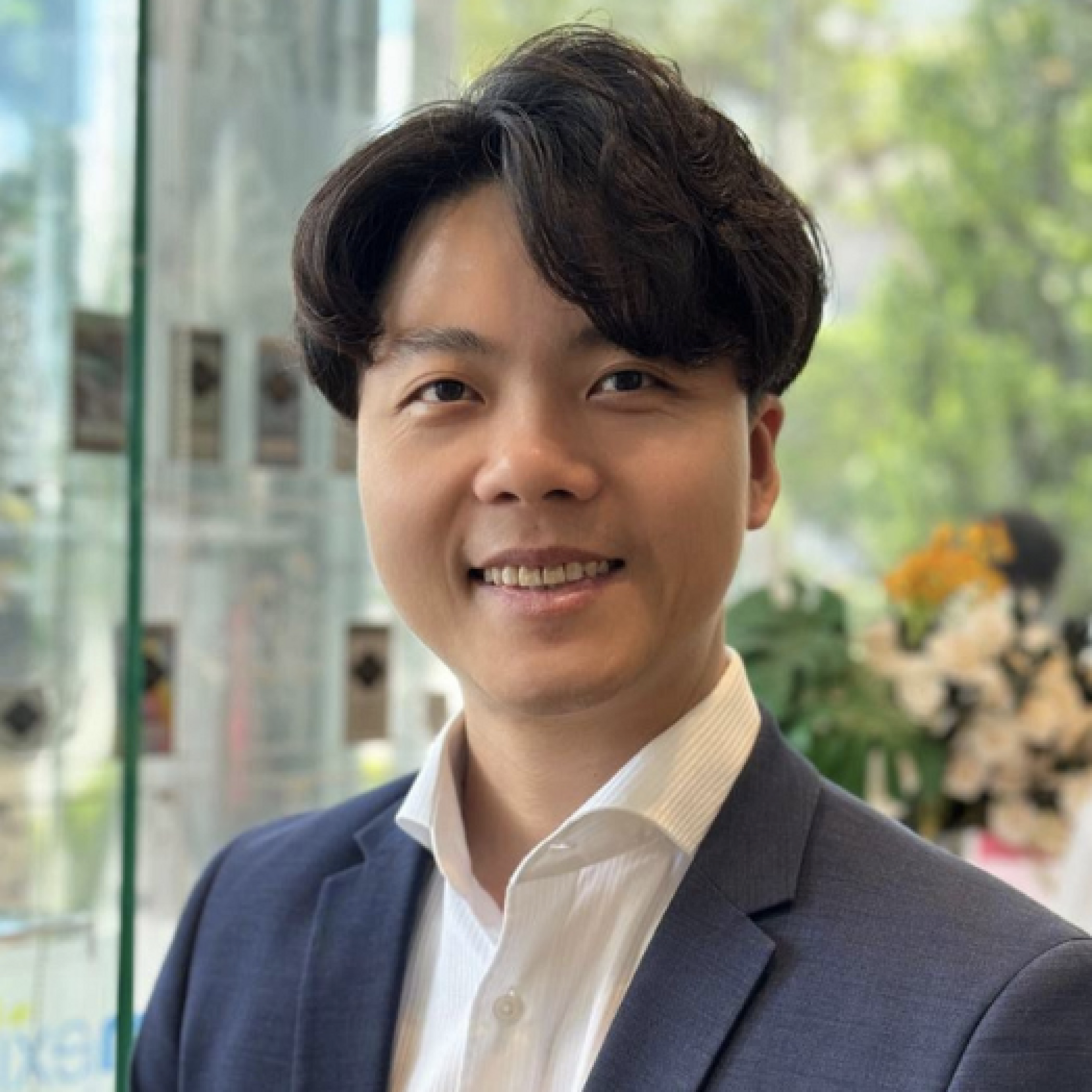 Building a financial roadmap for clients [Chen Hongyu]