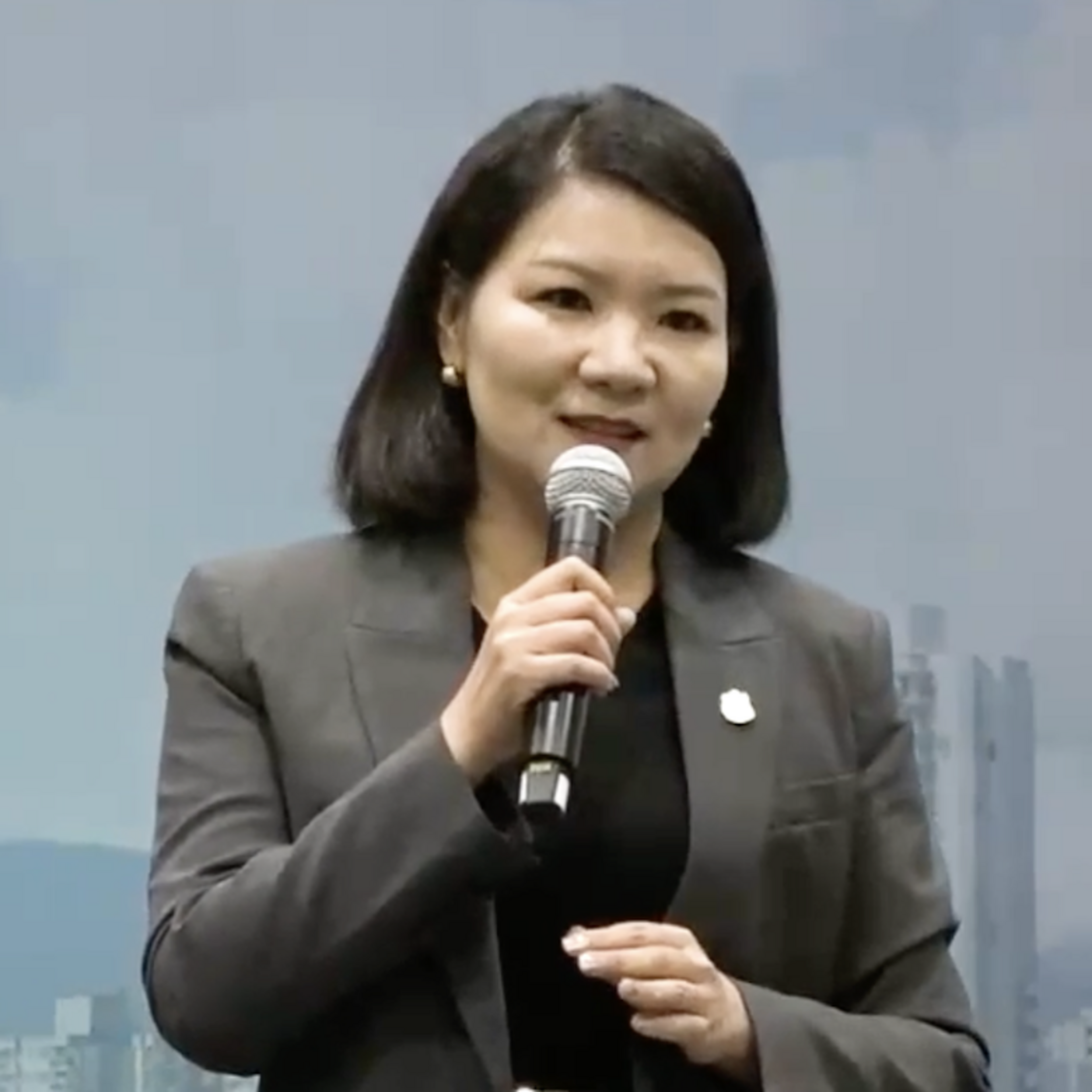 “726”法则：提升客户关系的艺术 [Zhou Qian]