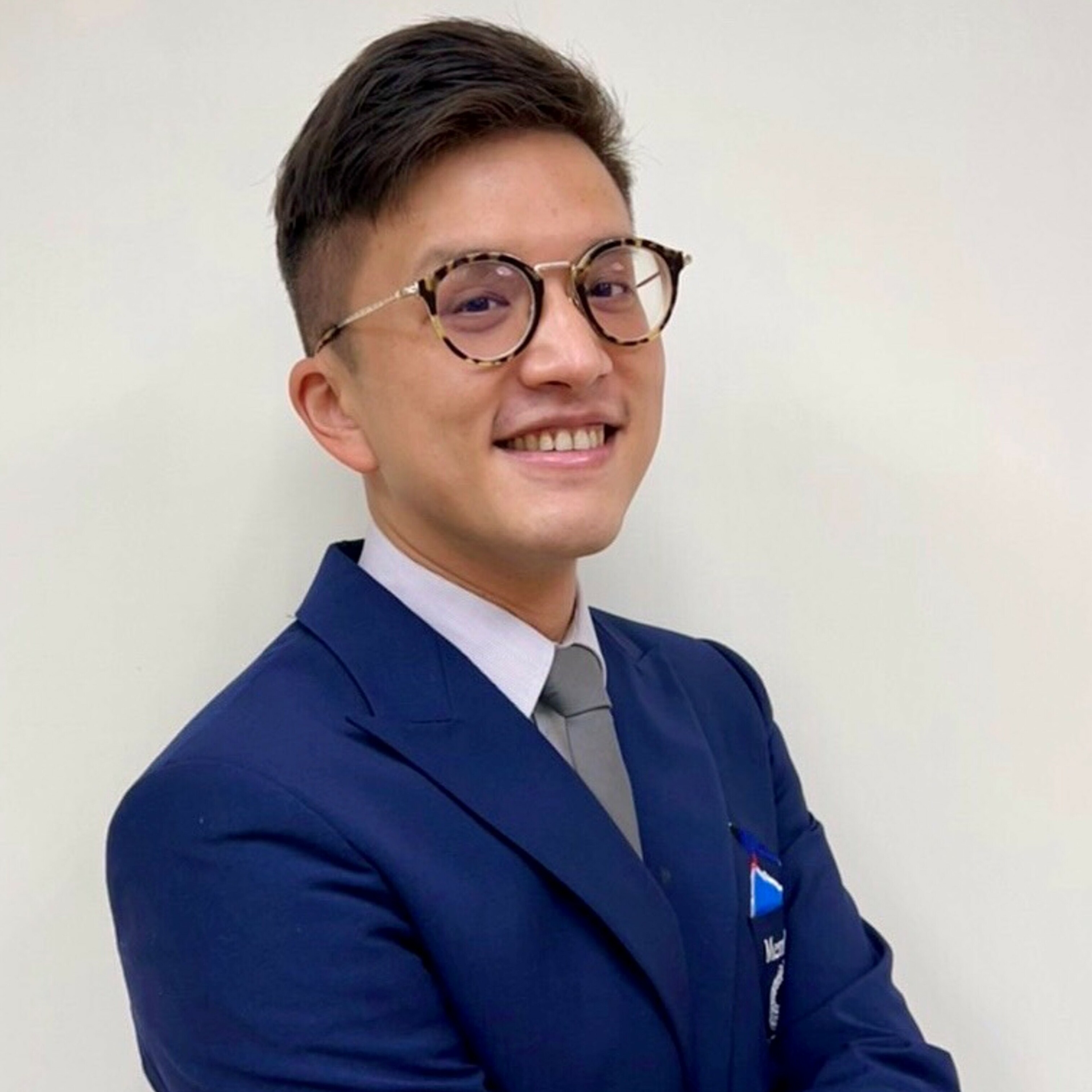 MDRT臺灣地區會員　鄭詠翰先生：   趁聚會加溫客戶關係，用同理深化客戶認同